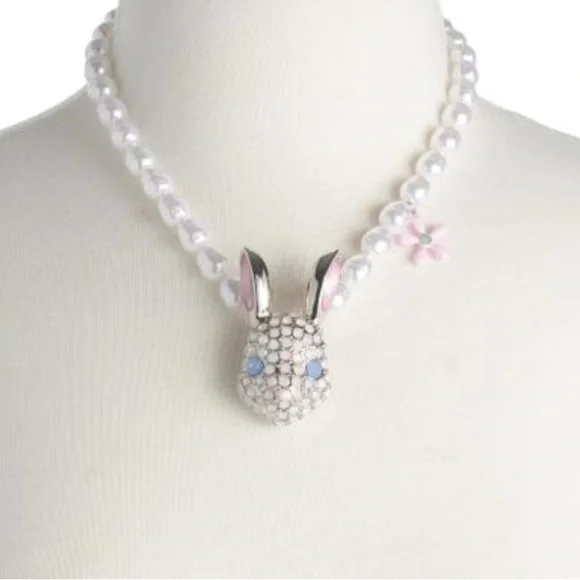 Betsey Johnson Hop To It Easter Bunny Rabbit Pendant Necklace New - Picture 1 of 3